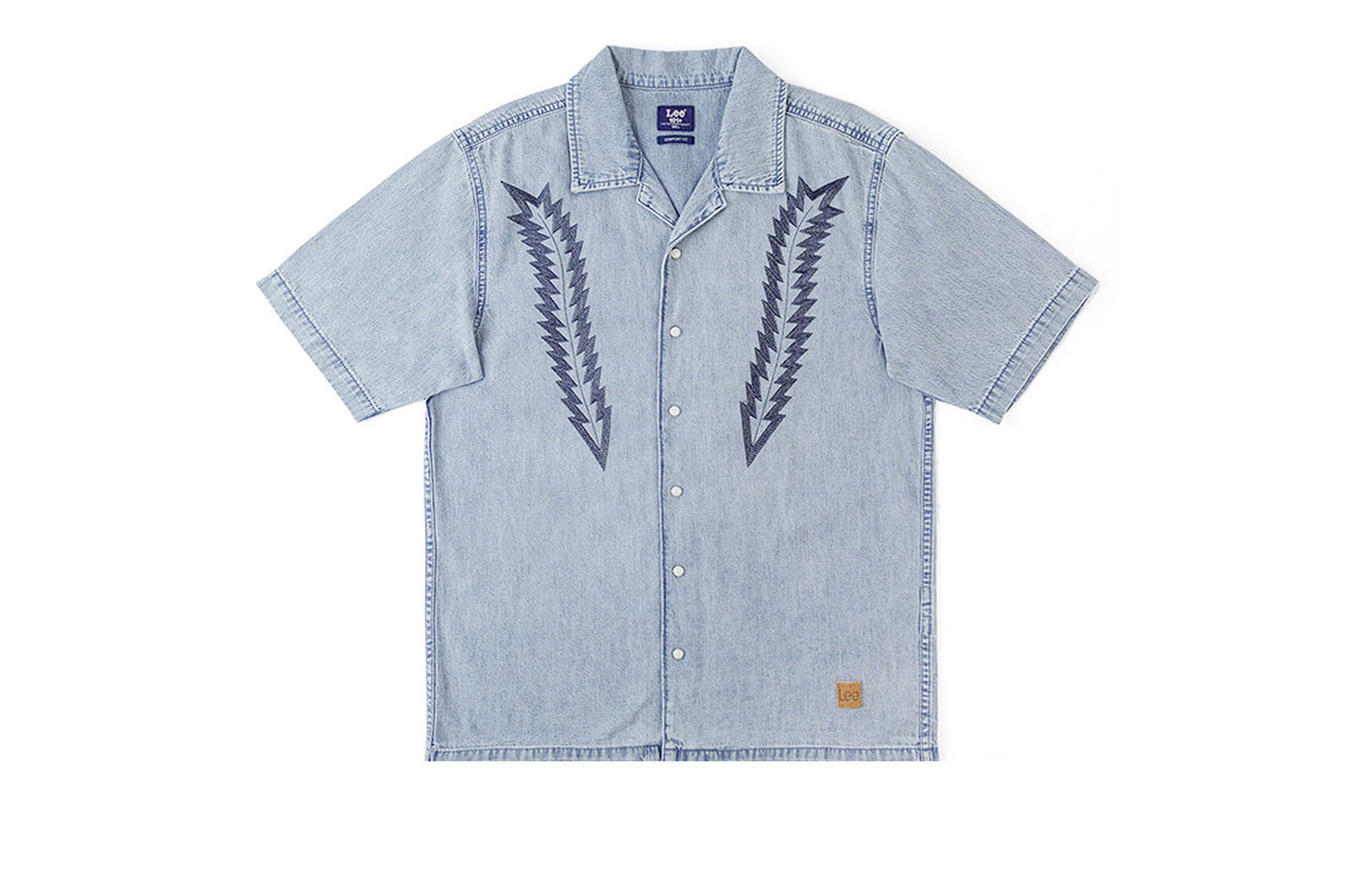 Lee Мужская рубашка светло-голубого цвета
Lee Мужская рубашка светло-голубого цвета