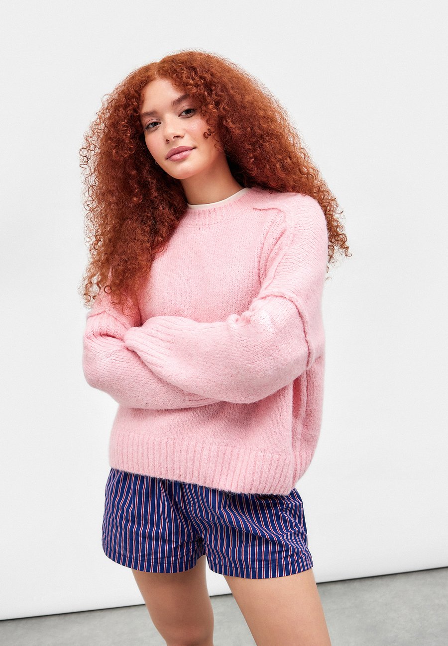 Джемпер BDG Urban Outfitters OSLO , Pink
Джемпер BDG Urban Outfitters OSLO , Pink