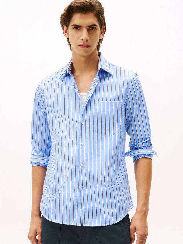 Хлопковая полосатая рубашка с длинными рукавами и воротником Tommy Hilfiger
Хлопковая полосатая рубашка с длинными рукавами и воротником Tommy Hilfiger