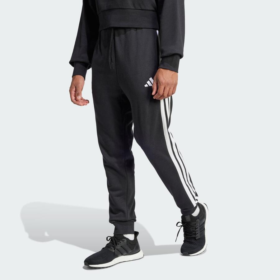 ADIDAS Брюки из французского трикотажа Essentials с тремя полосками
ADIDAS Брюки из французского трикотажа Essentials с тремя полосками