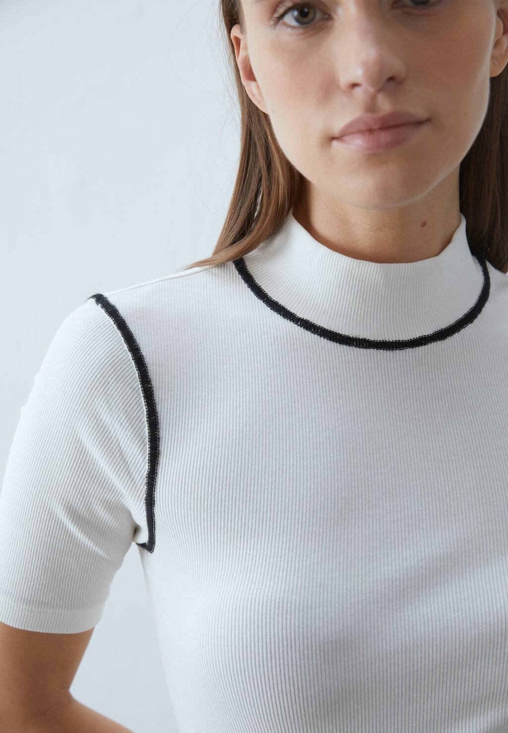 Базовая футболка 2 PACK Anna Field, кремовый
Базовая футболка 2 PACK Anna Field, кремовый