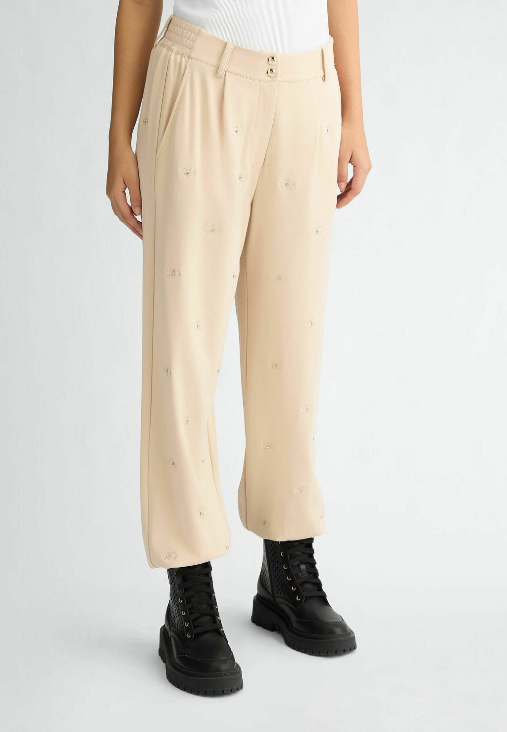 Брюки WITH LOGO LIU JO, бежевый
Брюки WITH LOGO LIU JO, бежевый