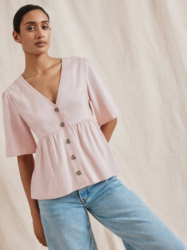 Топ с баской на пуговицах по низу Albaray, розовый
Топ с баской на пуговицах по низу Albaray, розовый