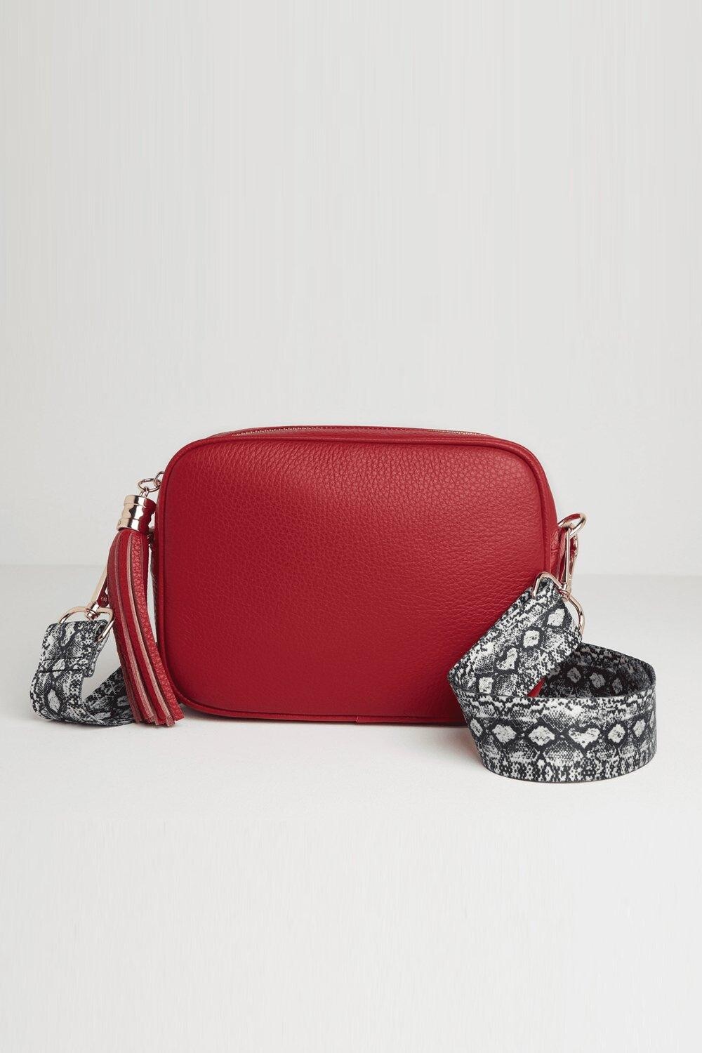 Сумка через плечо 'Verona' с кисточкой и ремешком со змеиным принтом Betsy & Floss, красный
Сумка через плечо 'Verona' с кисточкой и ремешком со змеиным принтом Betsy & Floss, красный