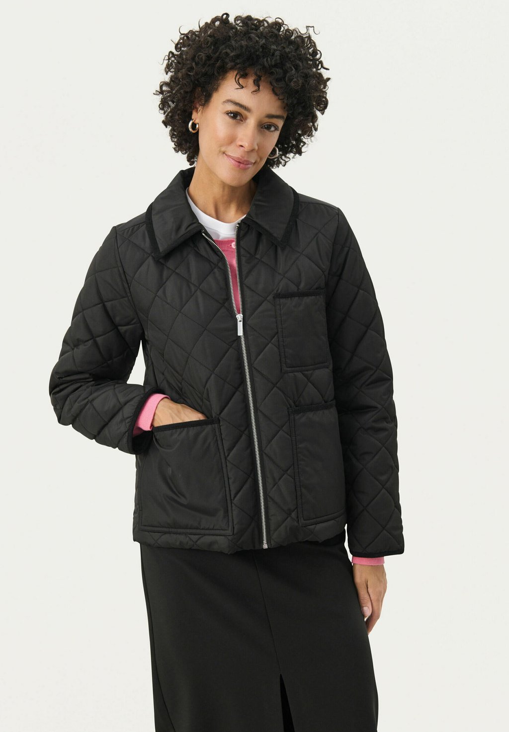 Зимняя куртка NAOMIEPW OTW Part Two, черный
Зимняя куртка NAOMIEPW OTW Part Two, черный