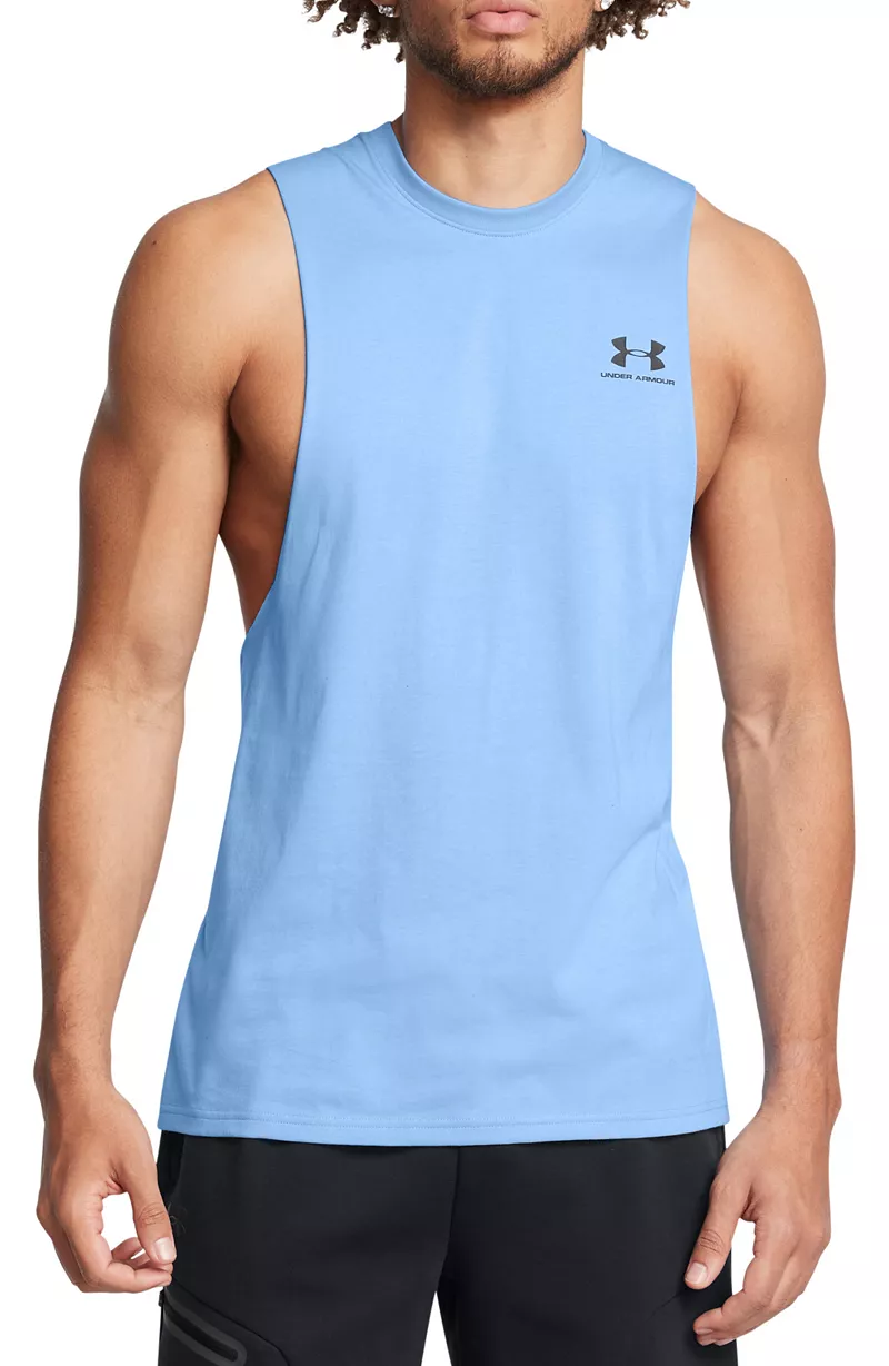 Мужская майка с вырезом на левой груди Under Armour, цвет Horizon Blue/Black
Мужская майка с вырезом на левой груди Under Armour, цвет Horizon Blue/Black