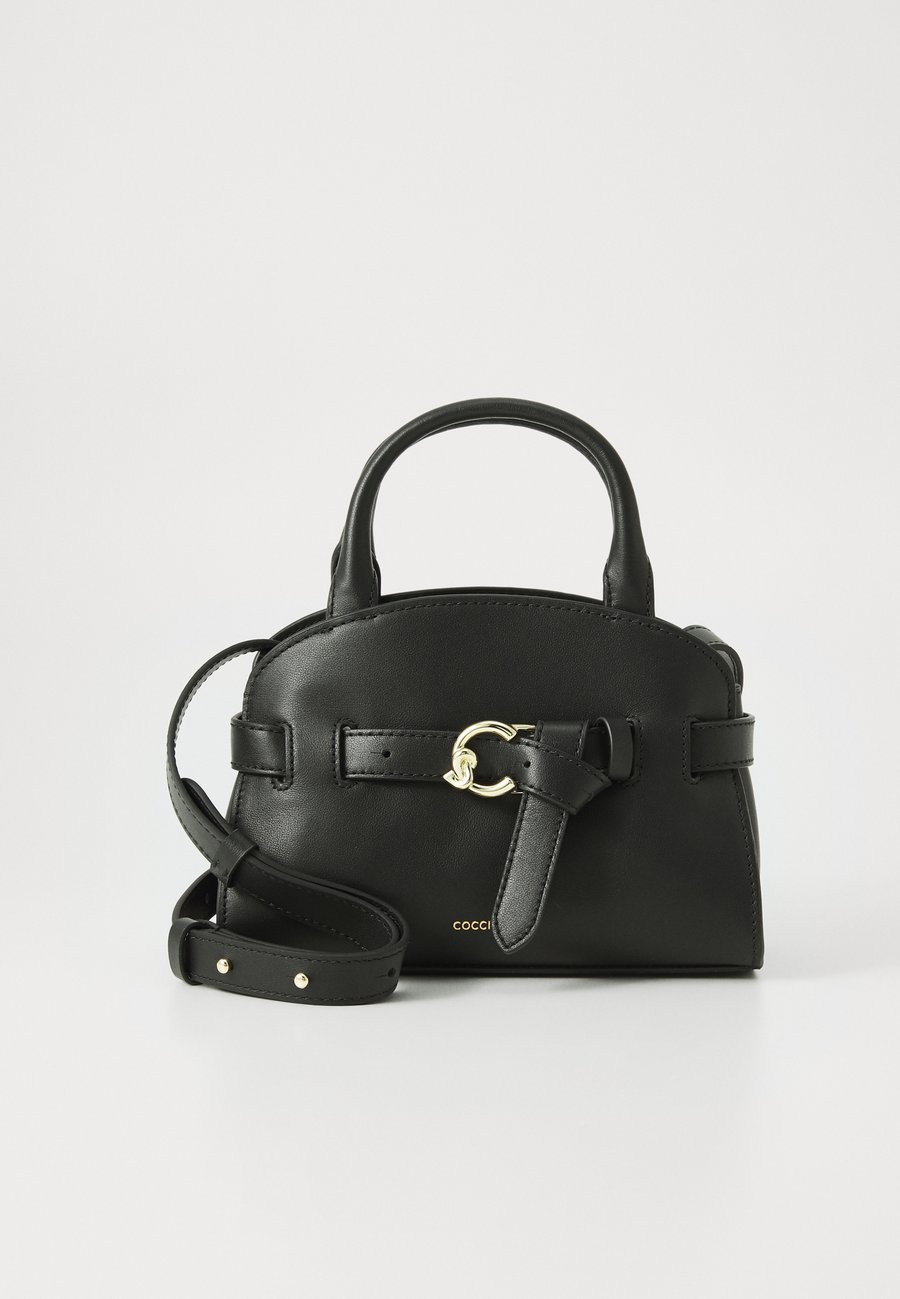 Сумка Coccinelle SABINE, Noir/Black
Сумка Coccinelle SABINE, Noir/Black