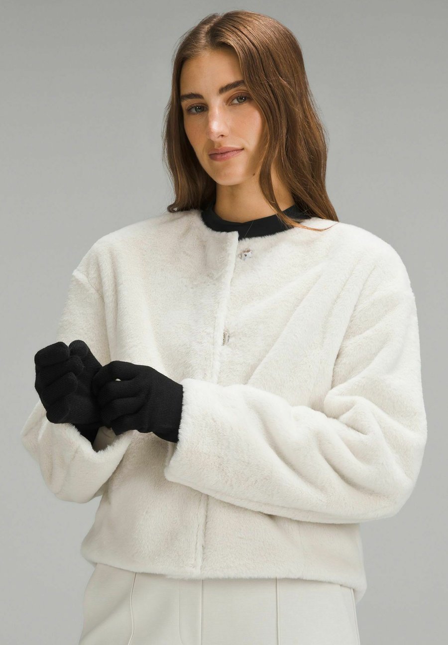 Перчатки lululemon WARM REVELATION COLD WEATHER ACESSORIES, Black
Перчатки lululemon WARM REVELATION COLD WEATHER ACESSORIES, Black