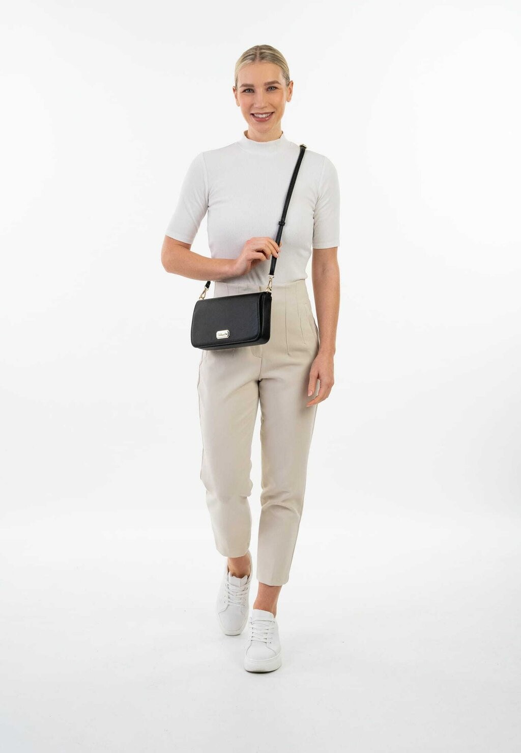 Сумка через плечо ANJA Tamaris, цвет black, Черный, Сумка через плечо ANJA Tamaris, цвет black
Сумка через плечо ANJA Tamaris, цвет black, Черный, Сумка через плечо ANJA Tamaris, цвет black