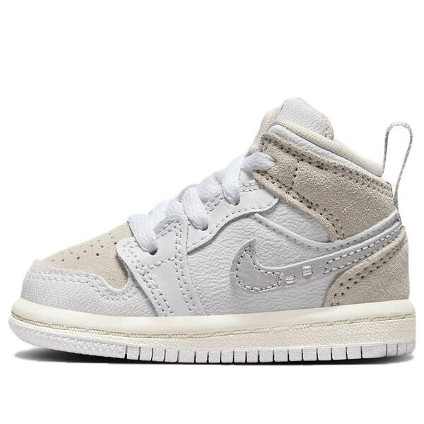 Кроссовки 1 mid se craft Air Jordan, белый
Кроссовки 1 mid se craft Air Jordan, белый