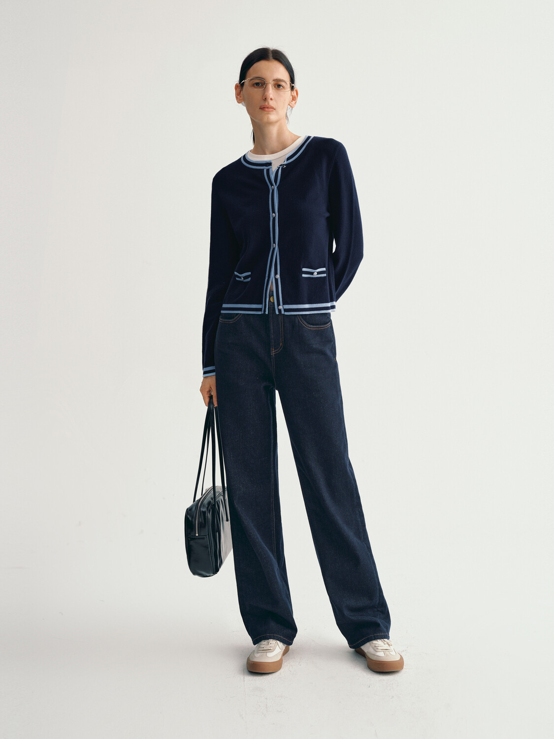 Кардиган Mai Meng контрастного цвета, темно-синий
Кардиган Mai Meng контрастного цвета, темно-синий