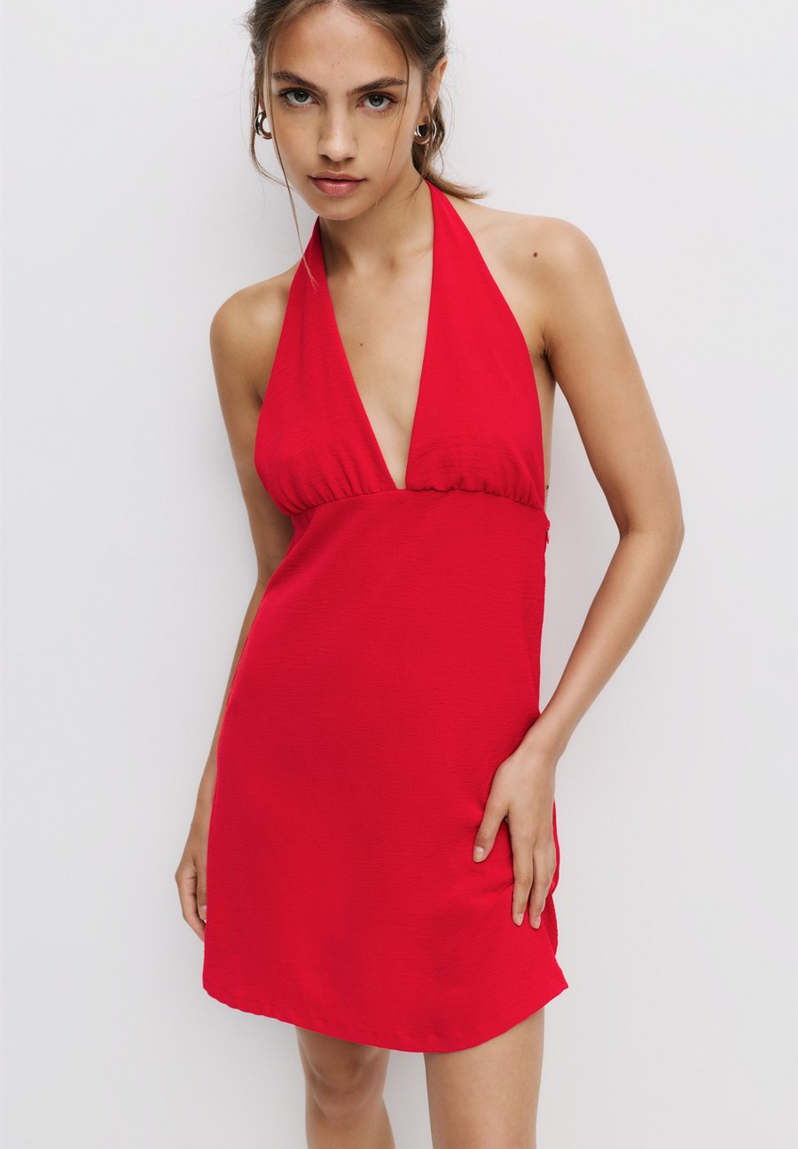 Платье PULL&BEAR OPEN BACK, Red
Платье PULL&BEAR OPEN BACK, Red