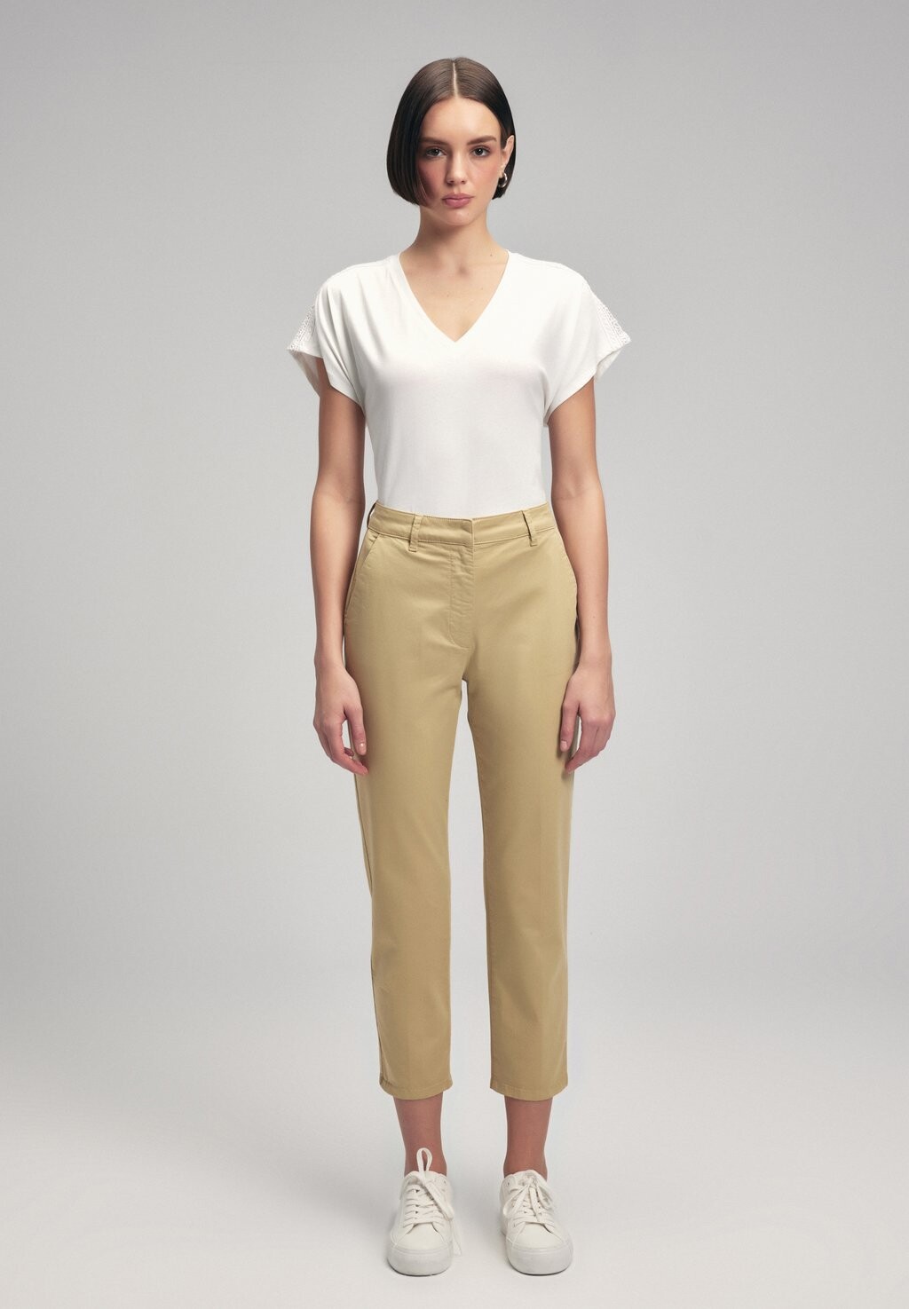 Чиносы adL, оливковый
Чиносы adL, оливковый