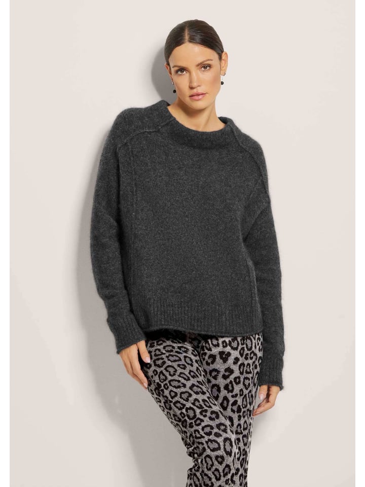 MADELEINE Кашемировый свитер со стоячим воротником, цвет серый / кремовый / меланж
MADELEINE Кашемировый свитер со стоячим воротником, цвет серый / кремовый / меланж