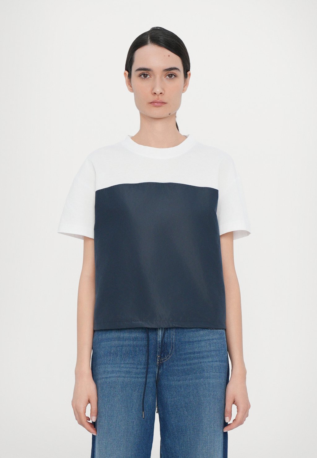 Блуза KANI ASPESI, синий
Блуза KANI ASPESI, синий