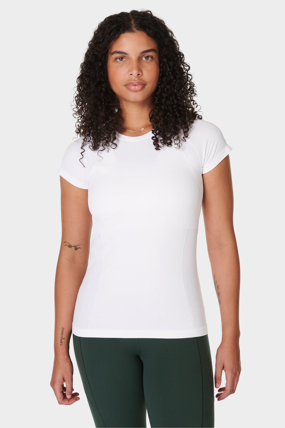 Спортивная бесшовная футболка для тренировок Sweaty Betty, белый 
Спортивная бесшовная футболка для тренировок Sweaty Betty, белый