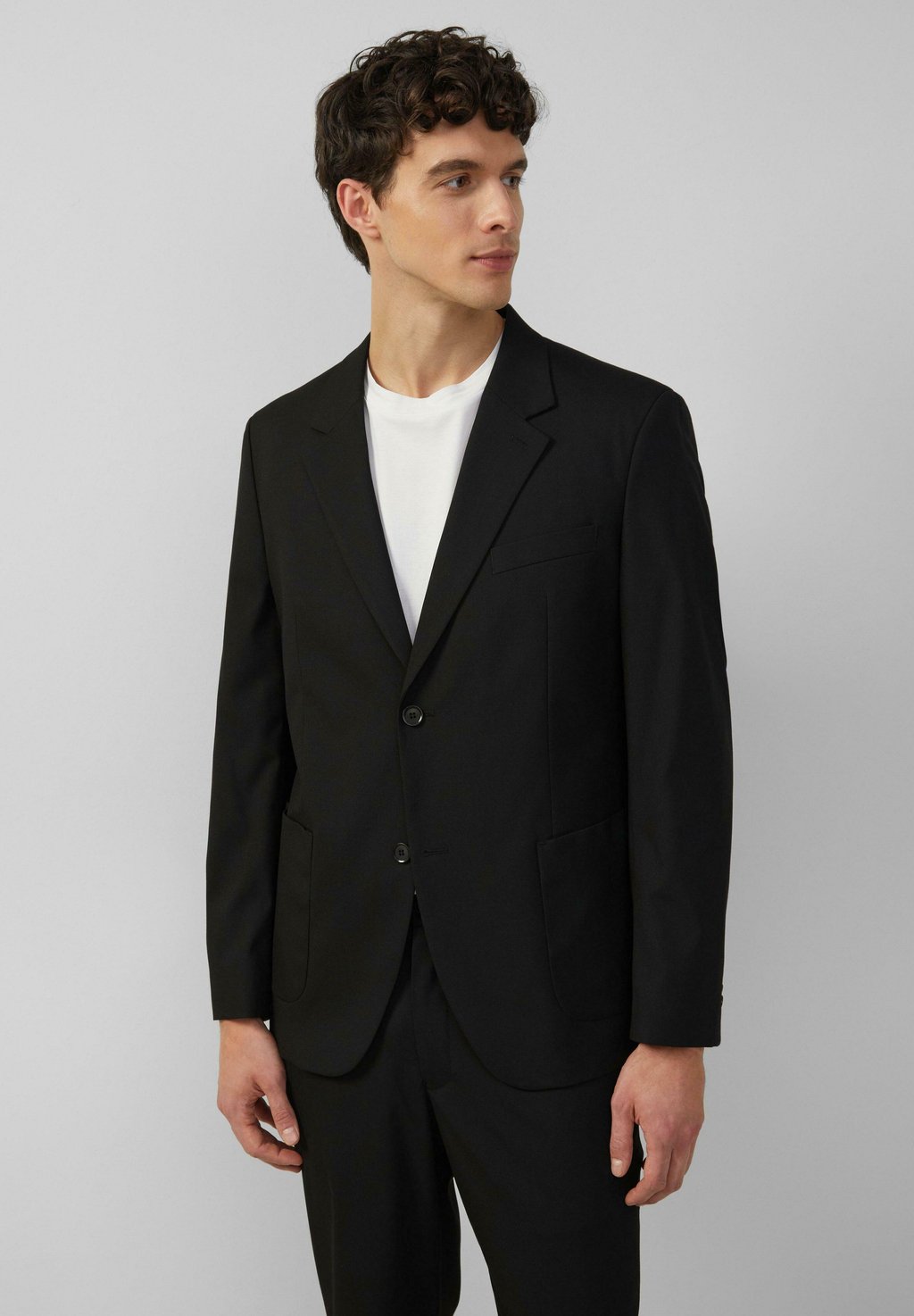 Пиджак-блейзер s.Oliver BLACK LABEL, черный
Пиджак-блейзер s.Oliver BLACK LABEL, черный