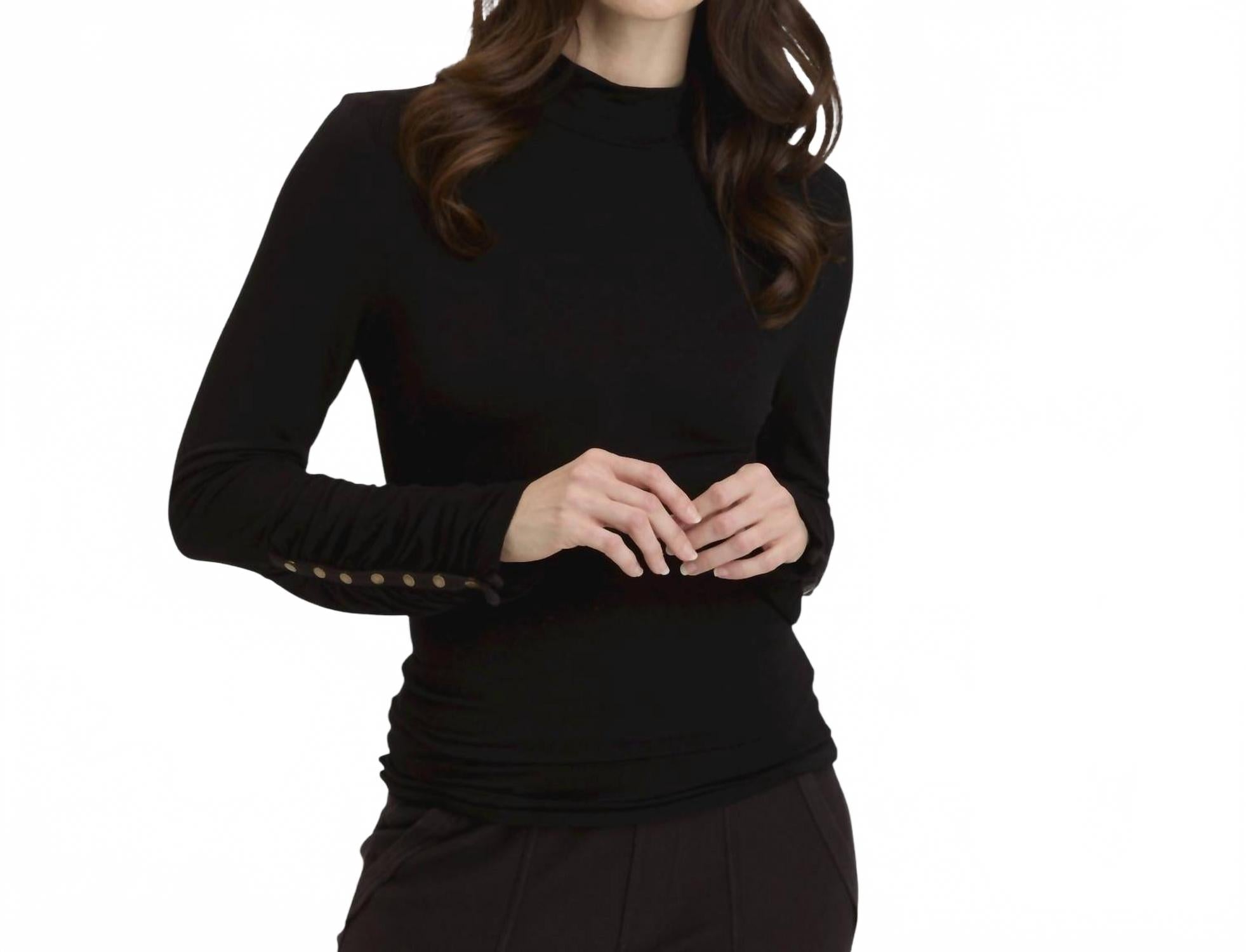 Водолазка Ainsley с акцентом на пуговицах и рукавами, черного цвета Xcvi, черный
Водолазка Ainsley с акцентом на пуговицах и рукавами, черного цвета Xcvi, черный