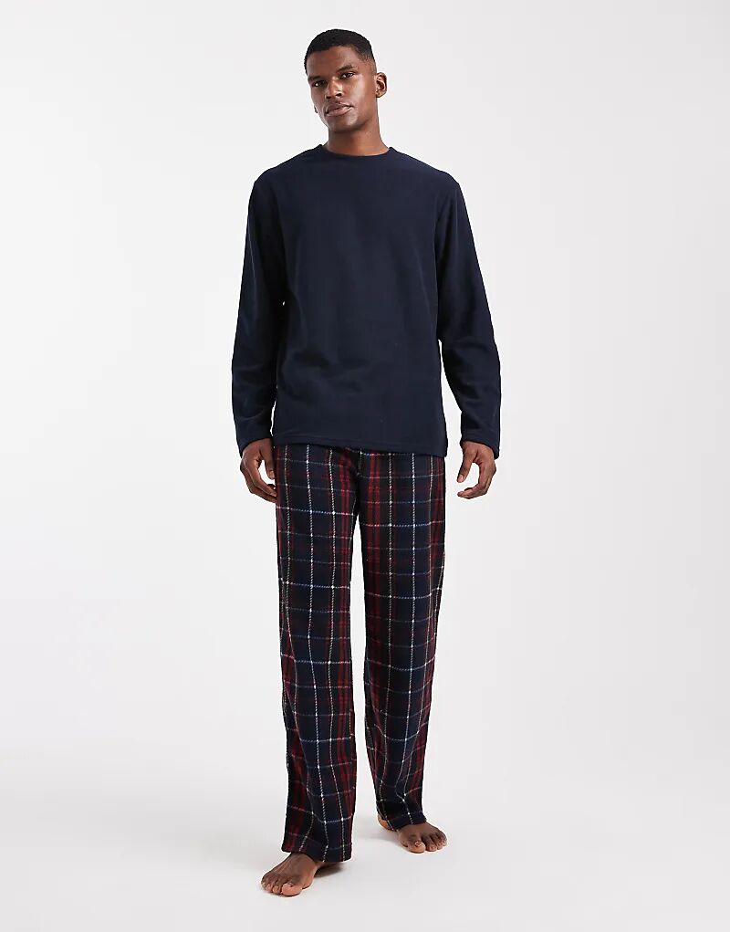 Мужской флисовый пижамный комплект в клетку Loungeable, темно-синего цвета
Мужской флисовый пижамный комплект в клетку Loungeable, темно-синего цвета