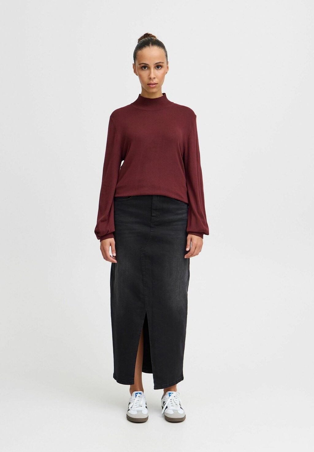 Джемпер MAFA TURTLE ICHI, красный
Джемпер MAFA TURTLE ICHI, красный