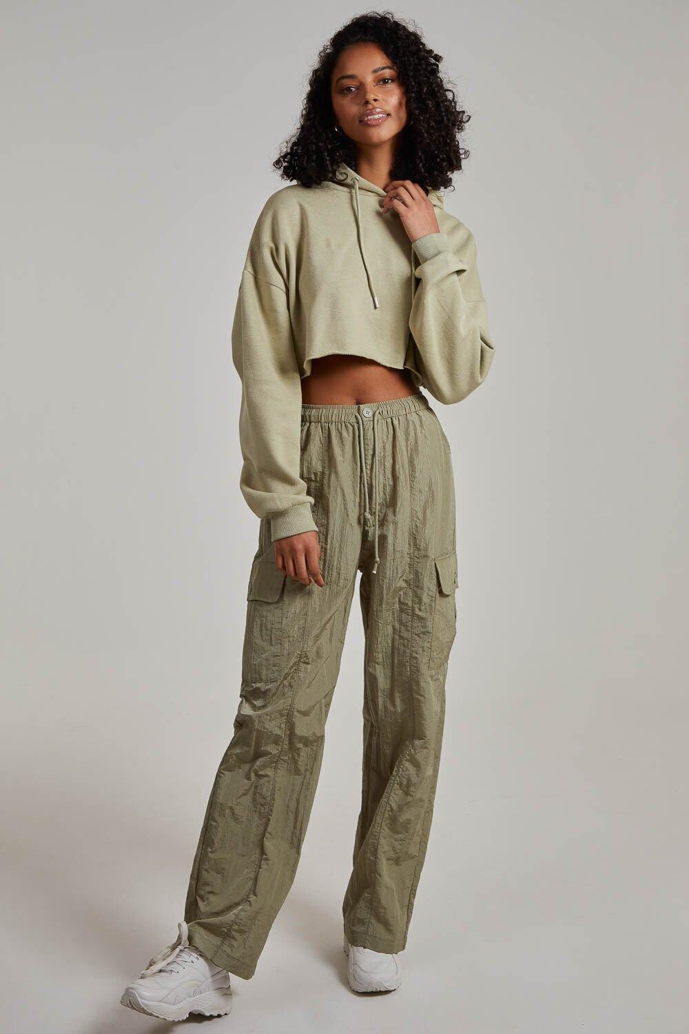 Брюки-карго с парашютом Pink Vanilla, зеленый
Брюки-карго с парашютом Pink Vanilla, зеленый