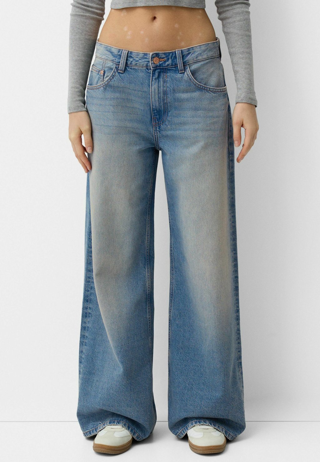 Джинсы свободного кроя WIDE-LEG Bershka, сине-серый
Джинсы свободного кроя WIDE-LEG Bershka, сине-серый