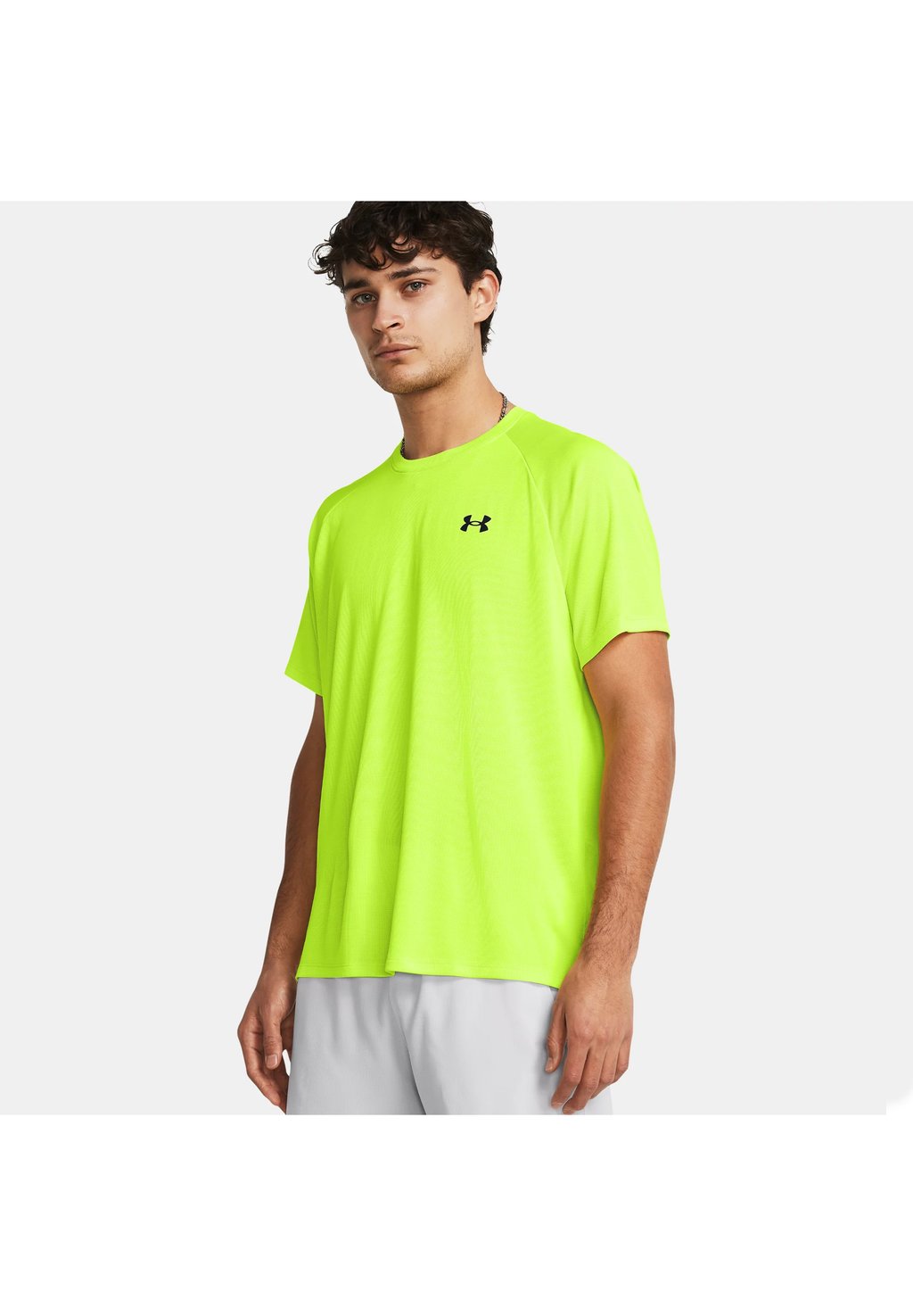 Базовая футболка TECH TEXTURED Under Armour, зеленый
Базовая футболка TECH TEXTURED Under Armour, зеленый