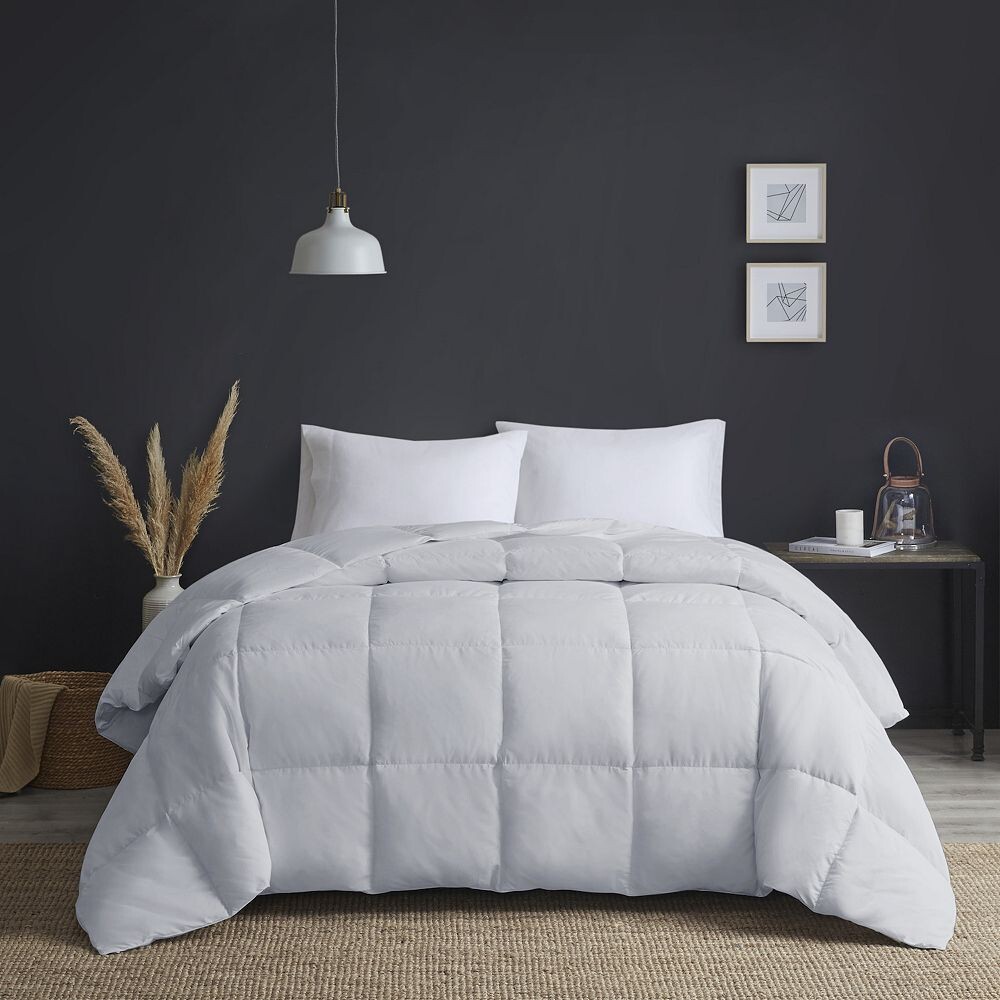 Утепленное одеяло большого размера True North от Sleep Philosophy с гусиным пером и пухом, цвет Light Gray
Утепленное одеяло большого размера True North от Sleep Philosophy с гусиным пером и пухом, цвет Light Gray