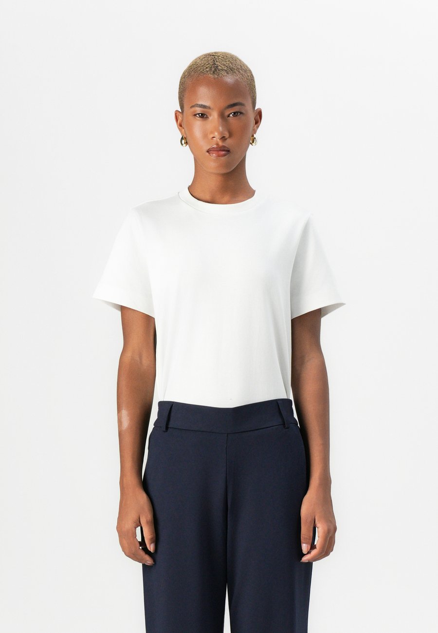 Брюки ONLY ONLPOPTRASH LIFE STRAIGHT , Night Sky/Dark Blue
Брюки ONLY ONLPOPTRASH LIFE STRAIGHT , Night Sky/Dark Blue