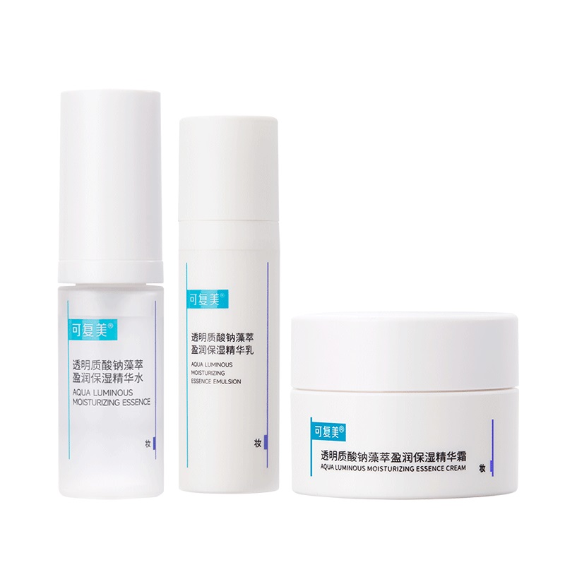 Наборы для путешествий / пробники унисекс Comfy
Наборы для путешествий / пробники унисекс Comfy