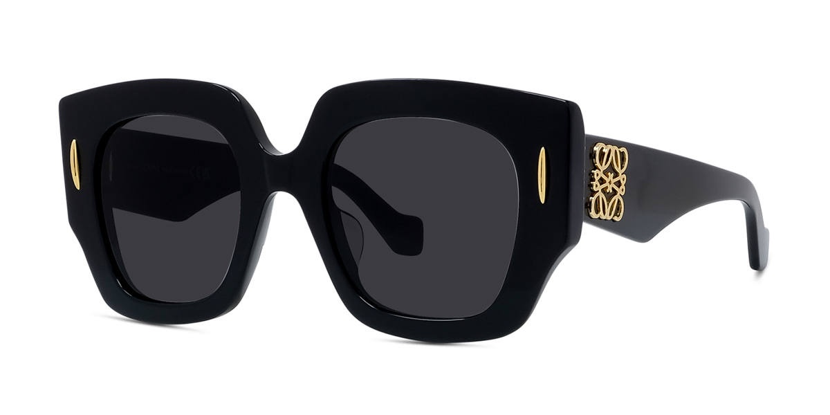 Женские солнцезащитные очки LW40129U LOEWE
Женские солнцезащитные очки LW40129U LOEWE