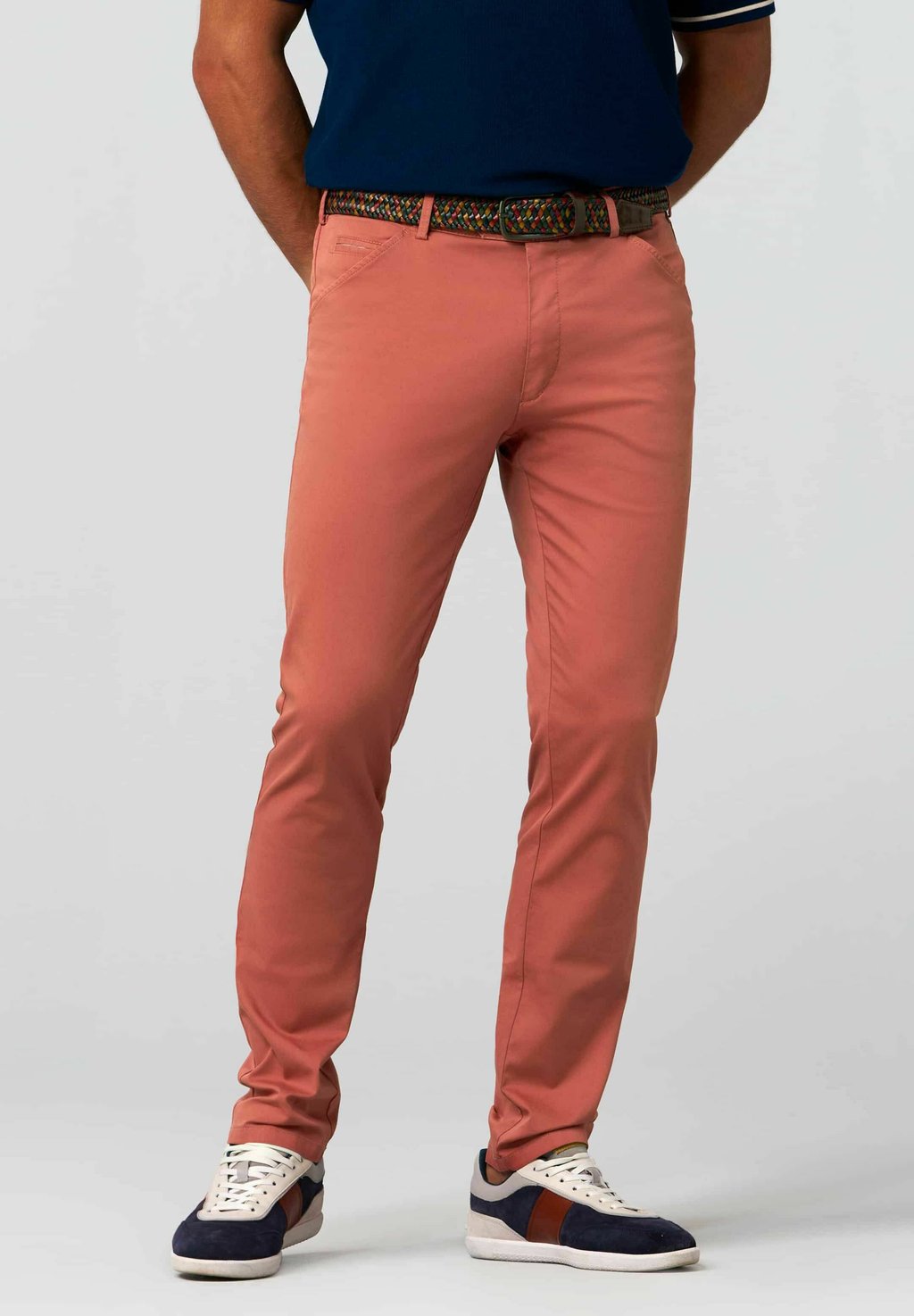 Плетеный пояс Meyer, мультиколор
Плетеный пояс Meyer, мультиколор