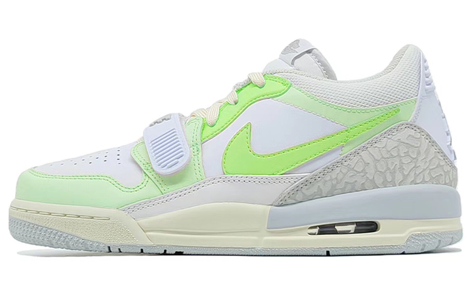 Кроссовки Jordan Legacy 312 Vintage Basketball Shoes Women's Low-top White/green, зеленый
Кроссовки Jordan Legacy 312 Vintage Basketball Shoes Women's Low-top White/green, зеленый
