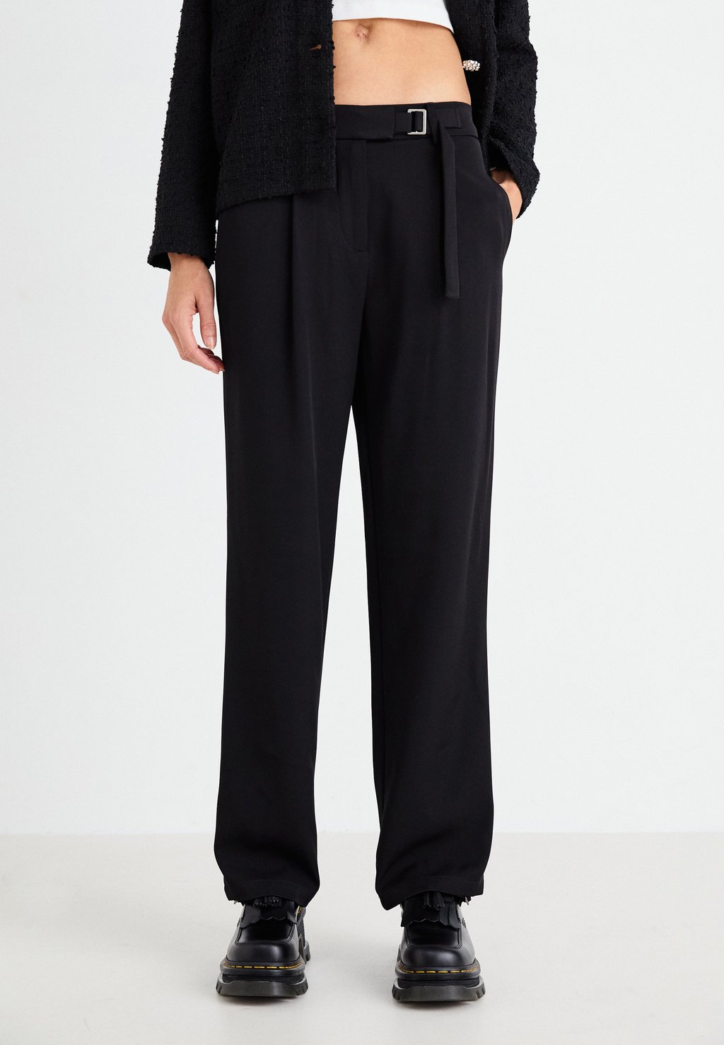 Брюки ONLREBECCA BELT WIDE PANT ONLY, черный
Брюки ONLREBECCA BELT WIDE PANT ONLY, черный