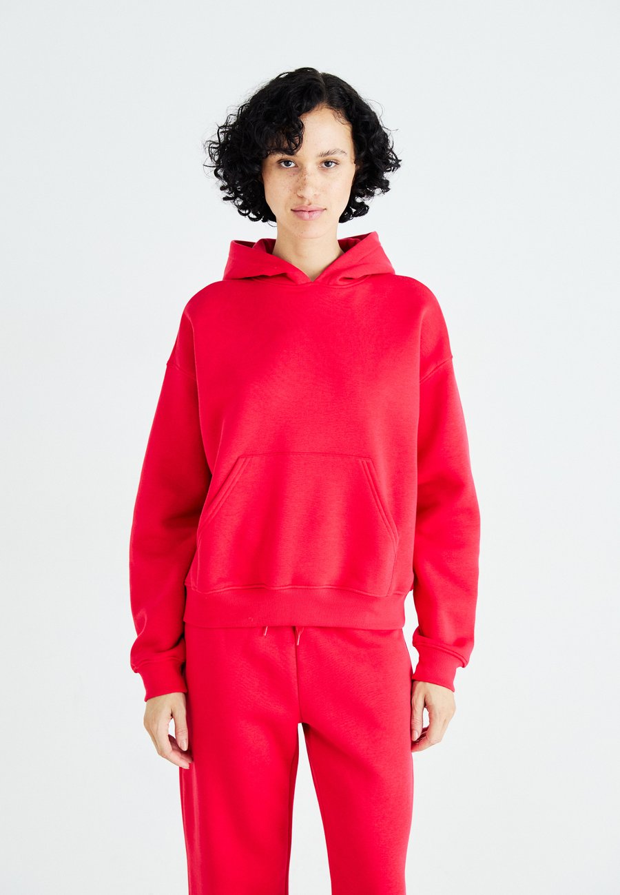 Толстовка Gina Tricot BASIC ORIGINAL HOODIE, Lipstick Red/Red
Толстовка Gina Tricot BASIC ORIGINAL HOODIE, Lipstick Red/Red