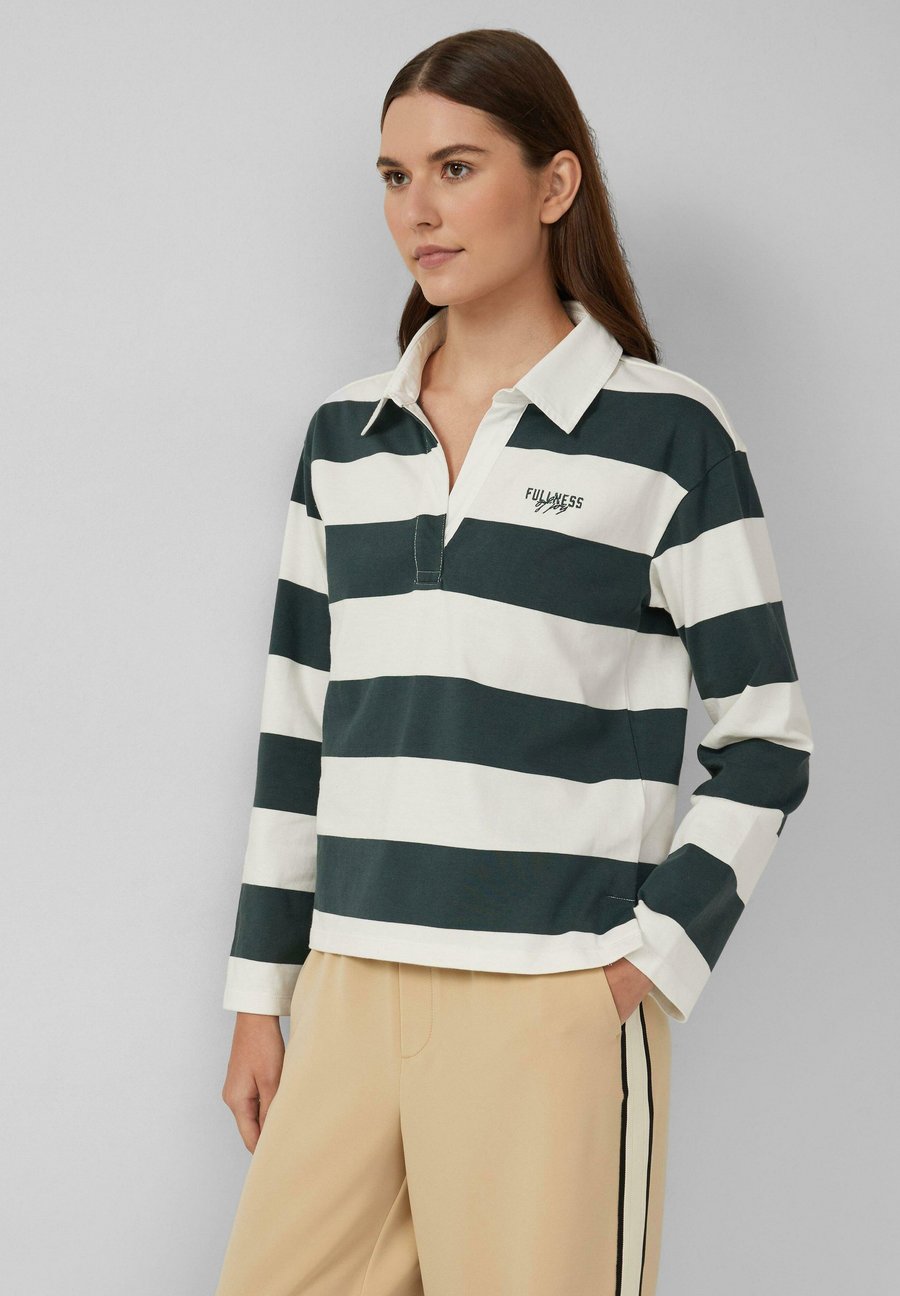 Поло s.Oliver STIL MIT STICKEREI, Petrol/Teal
Поло s.Oliver STIL MIT STICKEREI, Petrol/Teal