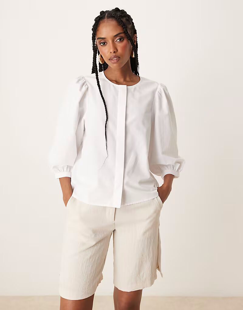 Рубашка JDY с рукавами-фонариками белого цвета
Рубашка JDY с рукавами-фонариками белого цвета