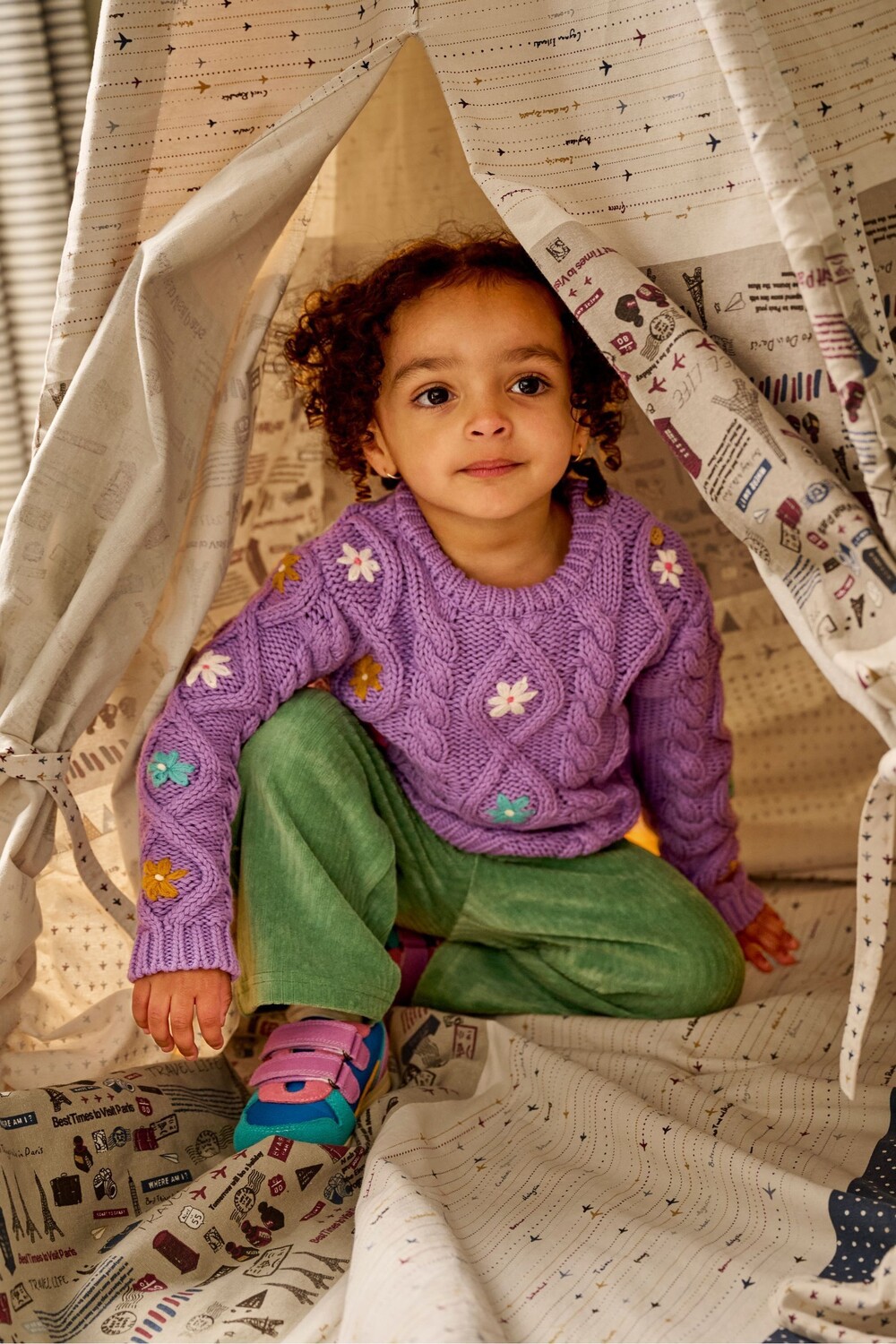 Джемпер с цветочной вышивкой и косами Jojo Maman Bébé, фиолетовый
Джемпер с цветочной вышивкой и косами Jojo Maman Bébé, фиолетовый