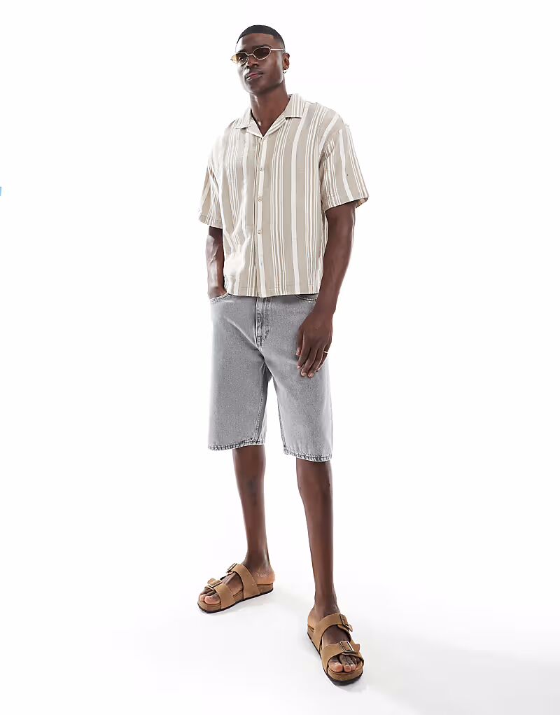 Шорты Dr Denim Omar свободного кроя со средней талией пепельно-серого цвета
Шорты Dr Denim Omar свободного кроя со средней талией пепельно-серого цвета