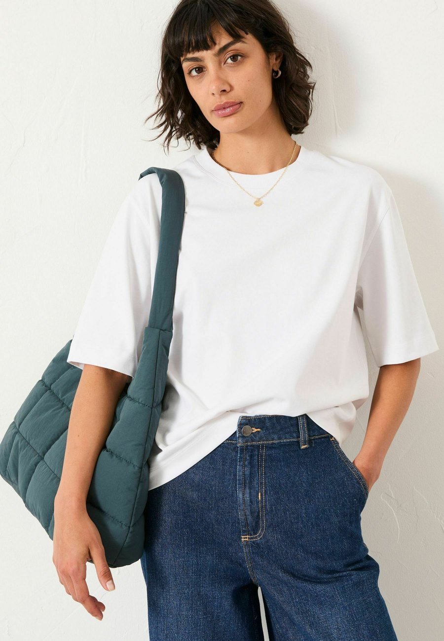 Футболка FatFace RELAXED, White
Футболка FatFace RELAXED, White