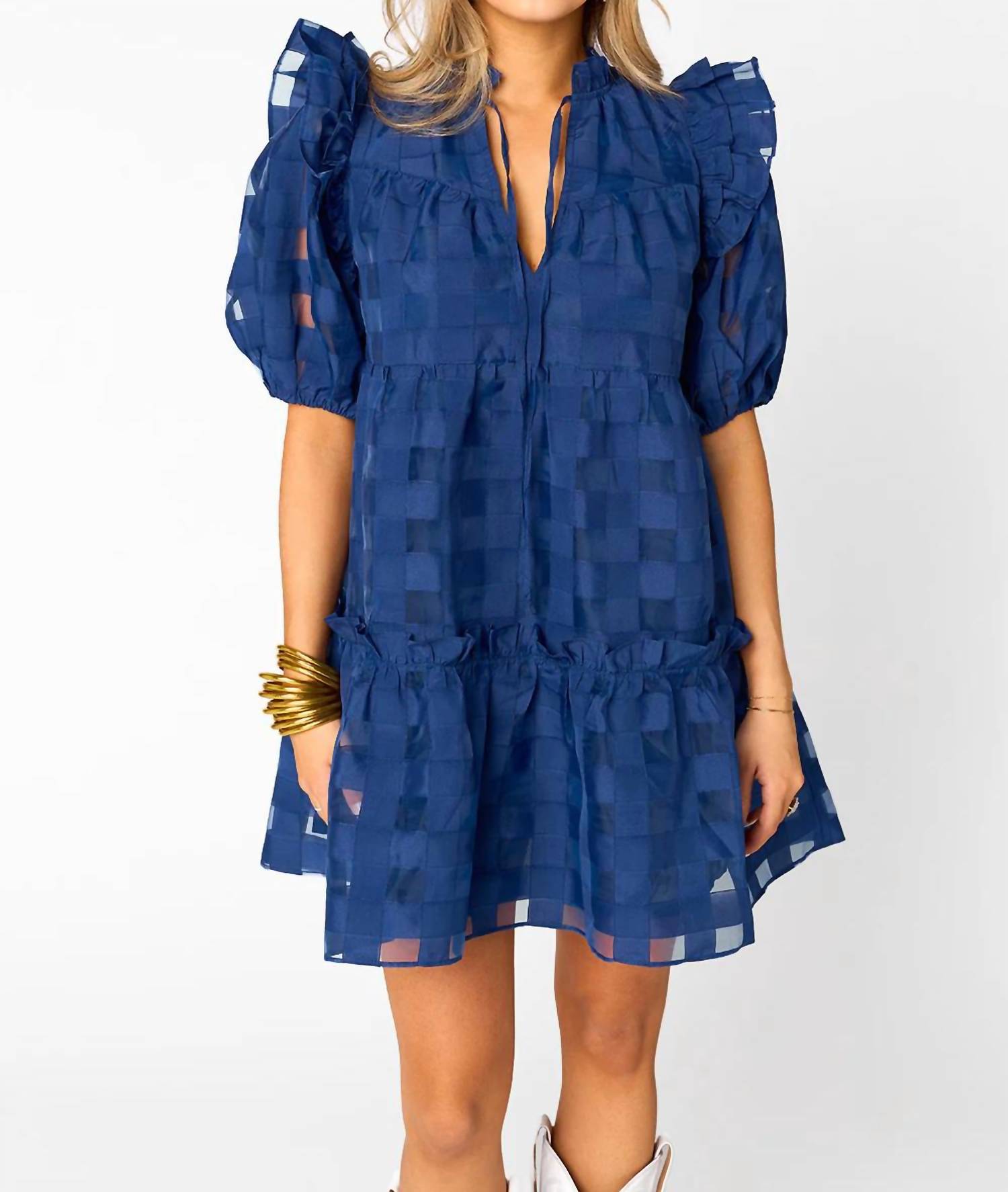 Короткое платье Ensley темно-синего цвета BUDDYLOVE
Короткое платье Ensley темно-синего цвета BUDDYLOVE