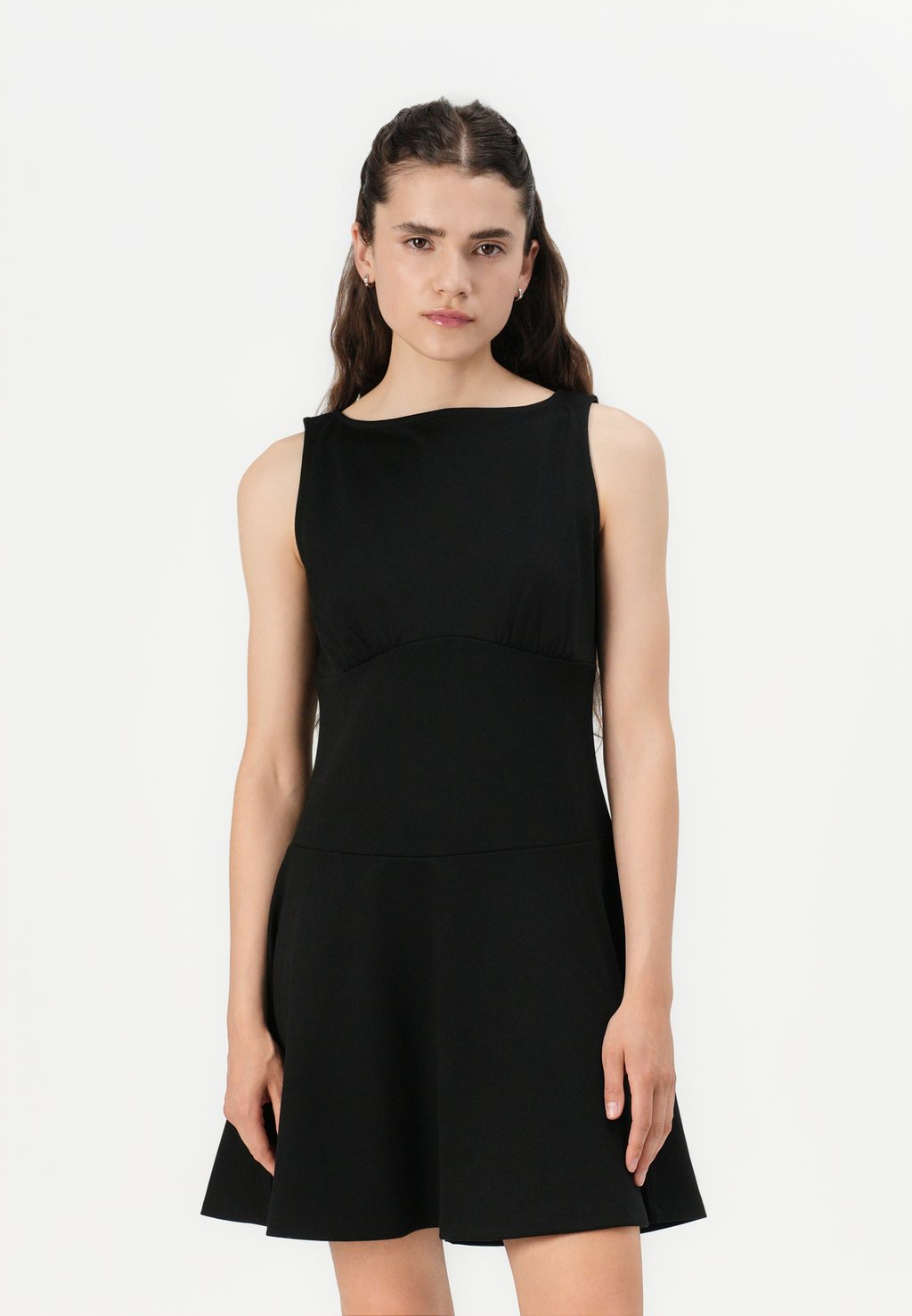 Повседневное платье PONTE MINI GAP, черный
Повседневное платье PONTE MINI GAP, черный