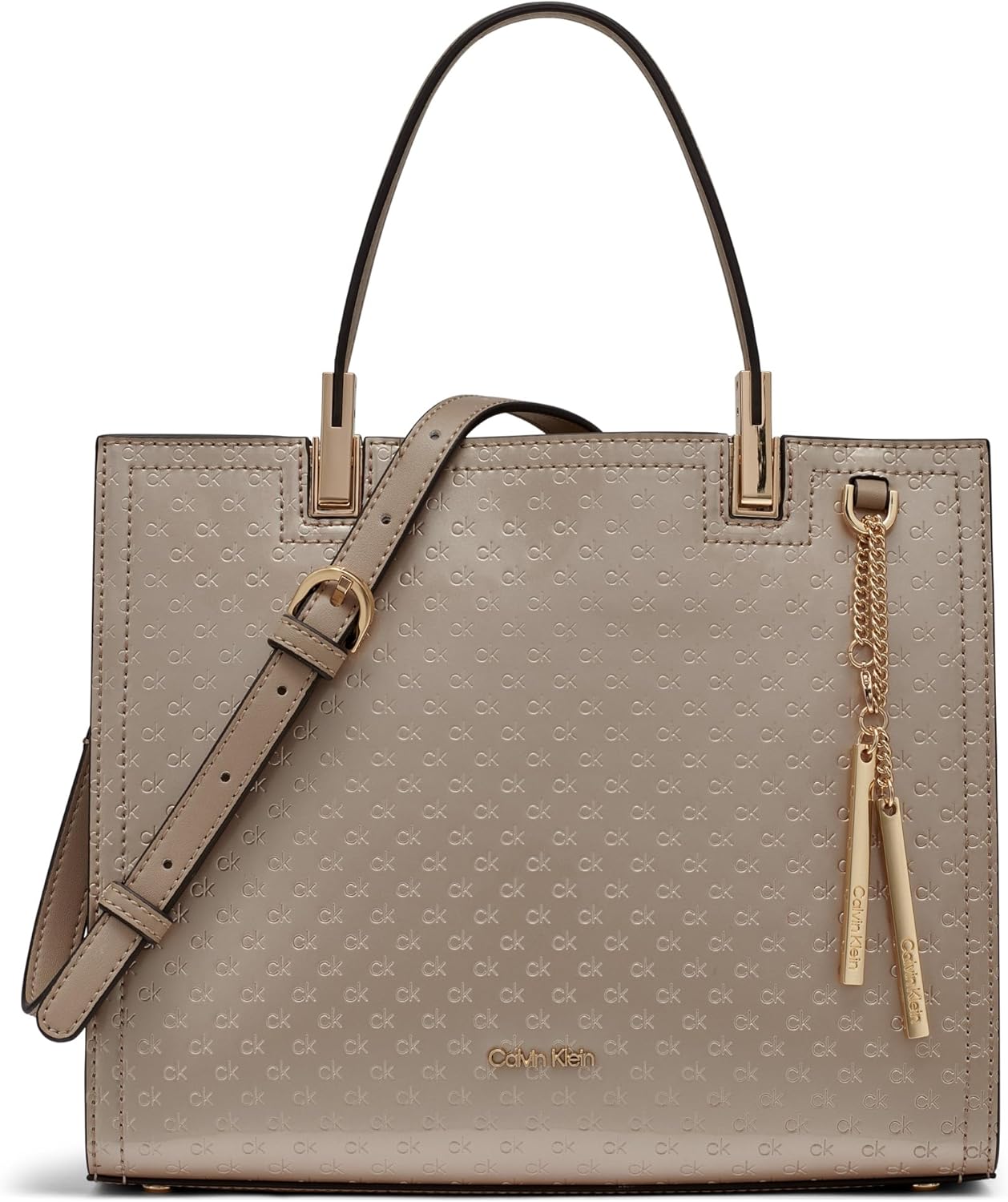 Сумка-портфель Verne с тремя отделениями Calvin Klein для женщин, Silver Mink Patent Emboss
Сумка-портфель Verne с тремя отделениями Calvin Klein для женщин, Silver Mink Patent Emboss