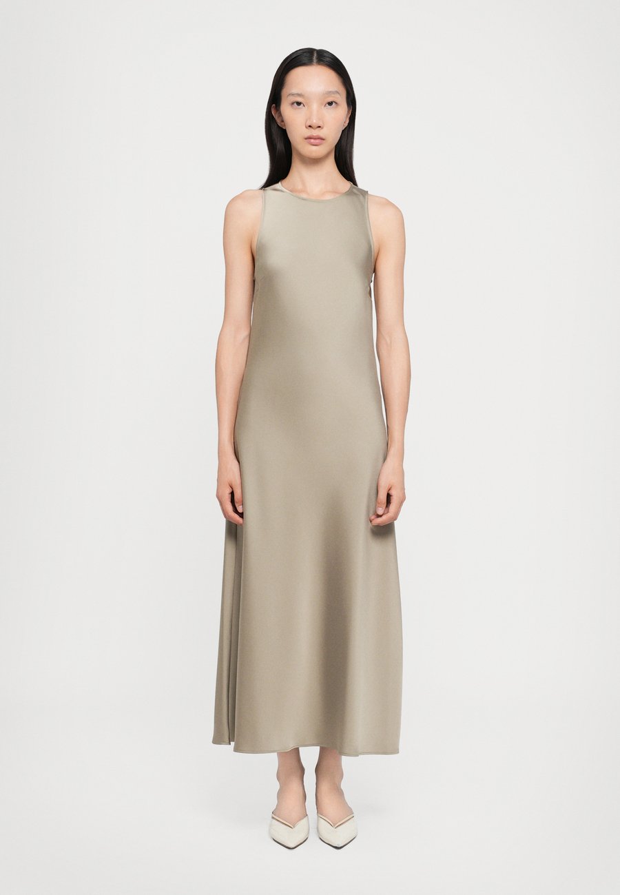 Платье MAX&Co. KAISER, Salbei/Grey
Платье MAX&Co. KAISER, Salbei/Grey