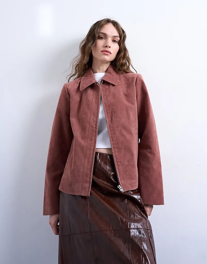 Куртка Topshop из искусственной замши розового цвета
Куртка Topshop из искусственной замши розового цвета