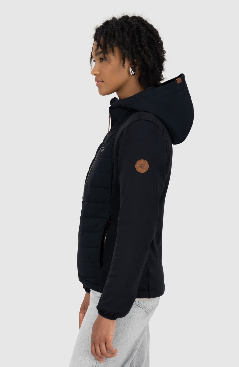 Легкая куртка SOLENEAK A alife & kickin, черный
Легкая куртка SOLENEAK A alife & kickin, черный