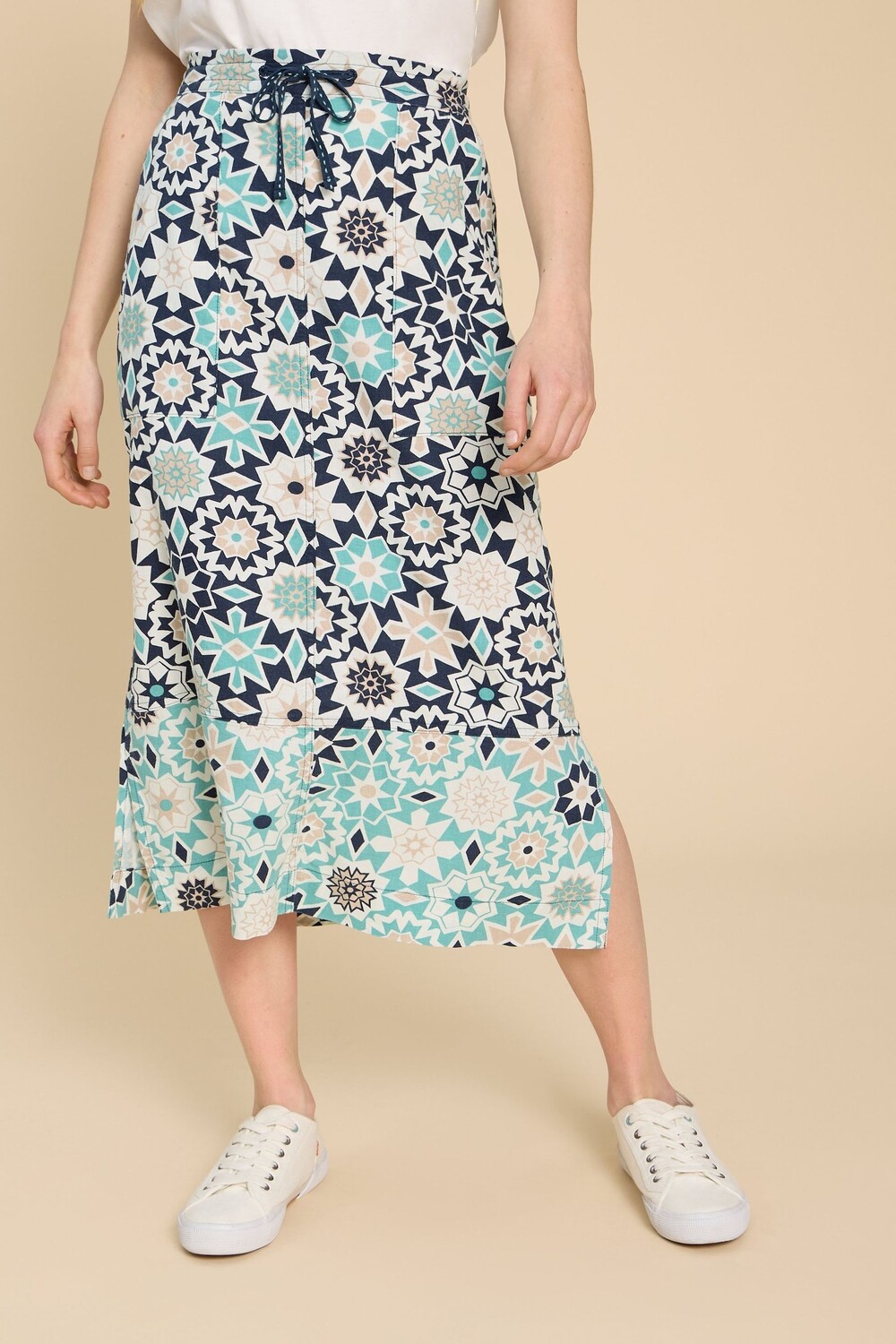 Льняная юбка Elle White Stuff, синий
Льняная юбка Elle White Stuff, синий