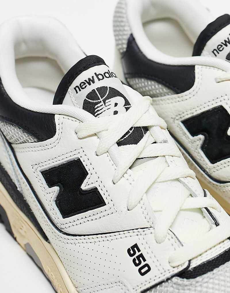 Белые кроссовки New Balance 550 с черно-серыми деталями, Черный, Белые кроссовки New Balance 550 с черно-серыми деталями
Белые кроссовки New Balance 550 с черно-серыми деталями, Черный, Белые кроссовки New Balance 550 с черно-серыми деталями