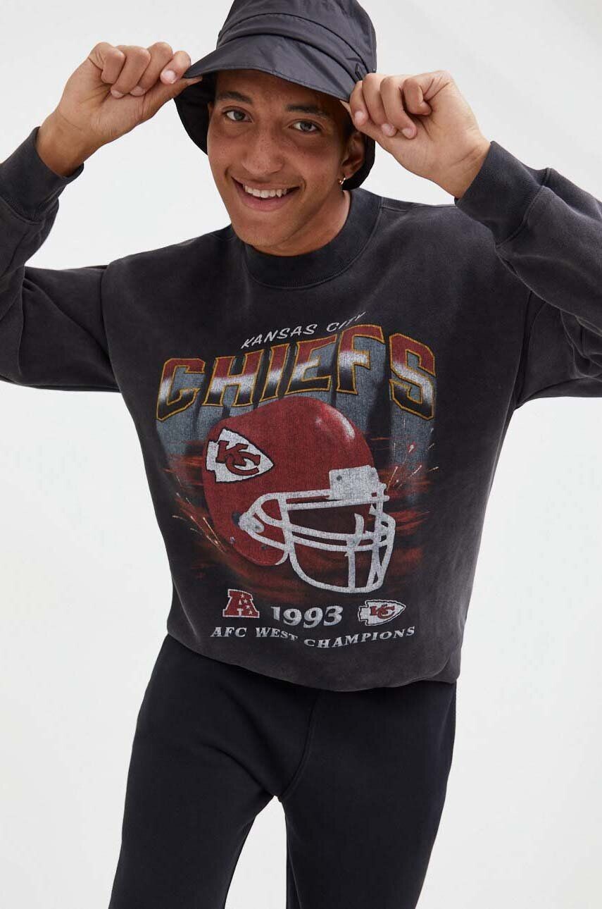 Толстовка Abercrombie & Fitch x NFL, серый
Толстовка Abercrombie & Fitch x NFL, серый