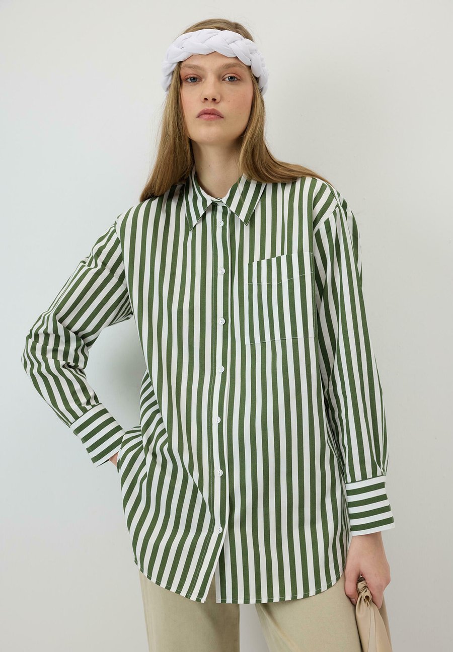 Блуза Touché Privé STRIPED WITH POCKETS, Green
Блуза Touché Privé STRIPED WITH POCKETS, Green